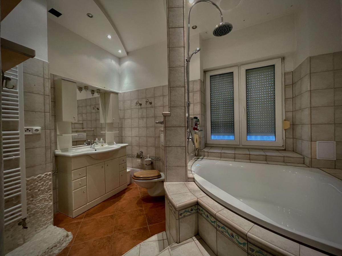 Stylove Apartmanky Frýdek-Místek Zewnętrze zdjęcie